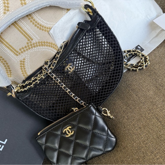 Chanel Black and Gold Mesh Half Moon Shoulder Bag NWT - Picture 4 of 8